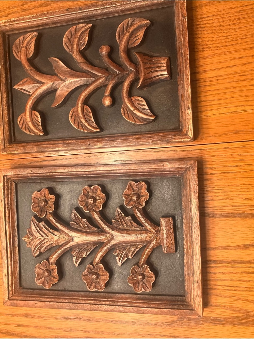 Pier 1 Bronze-Tone Floral Wall Plaques (Pair)